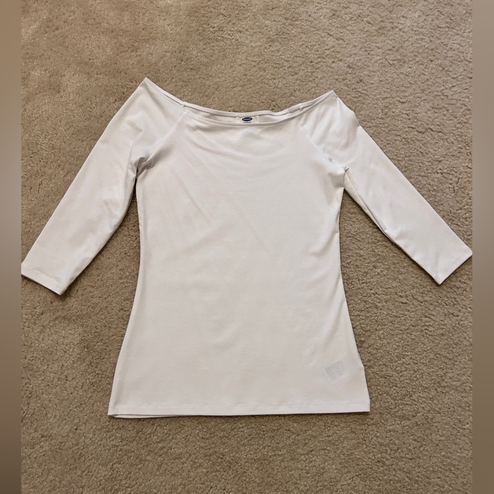 Women’s Off the Shoulder Top - Picture 8 of 9